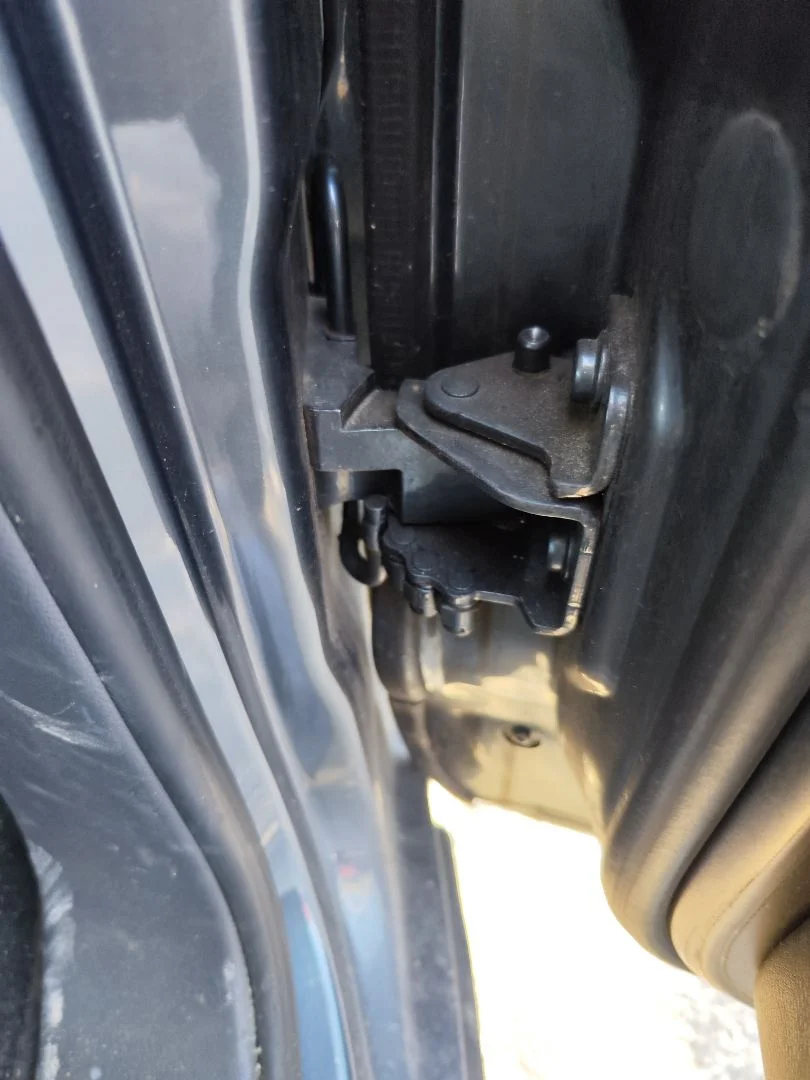 Foto de RETENEDOR PUERTA VOLKSWAGEN TOUAREG (7L6) 4.2 V8 32V FSI (350 CV / 257 KW)