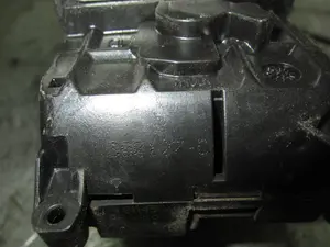 Foto de CERRADURA PUERTA DELANTERA DERECHA RENAULT CLIO III 1.5 dCi Diesel CAT (86 CV / 63 KW) referencia 300127C foto 5