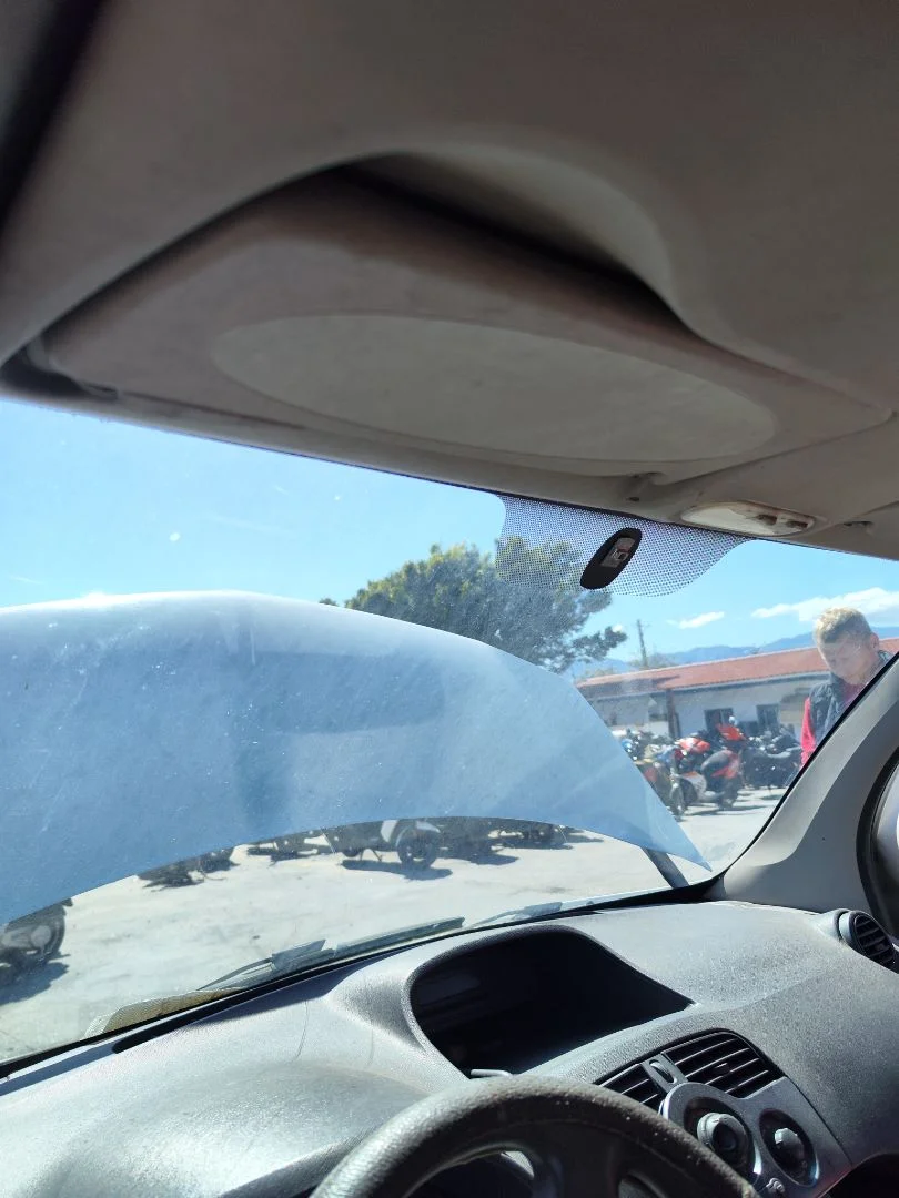 Foto de PARASOL IZQUIERDO RENAULT KANGOO II (F/KW0) 1.5 dCi Diesel CAT (86 CV / 63 KW)