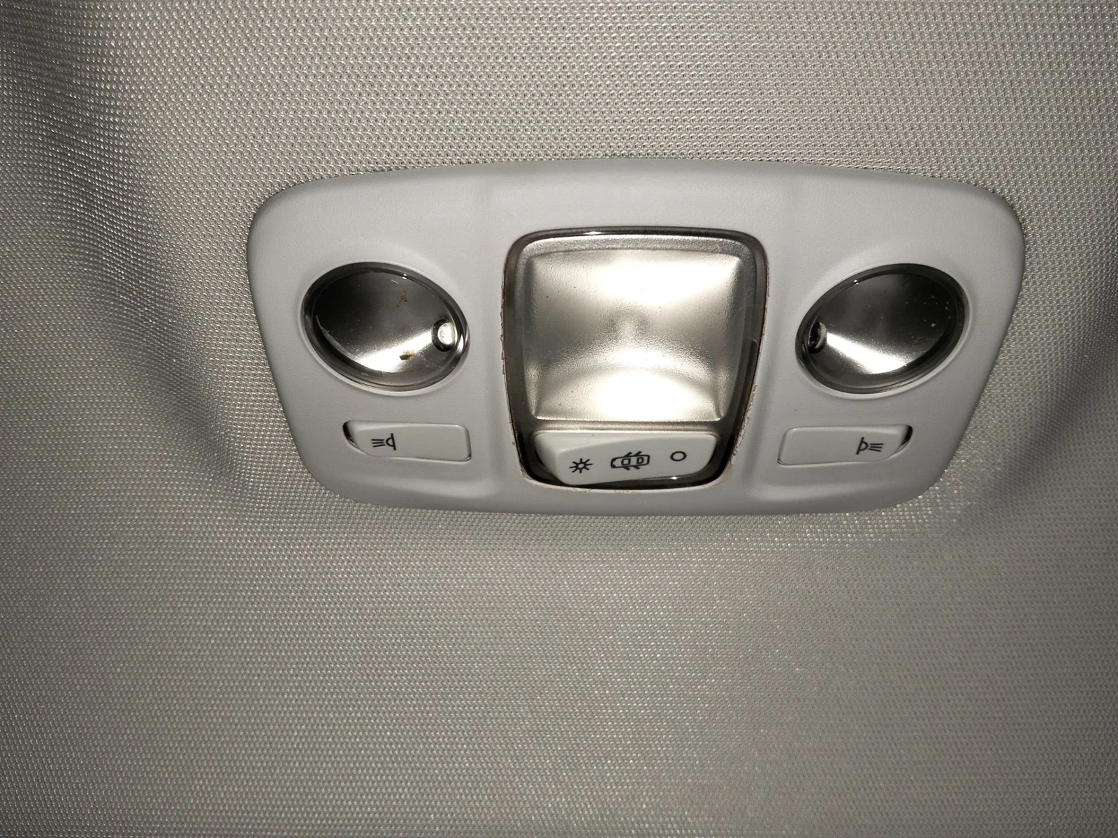 Foto de LUZ INTERIOR PEUGEOT 308