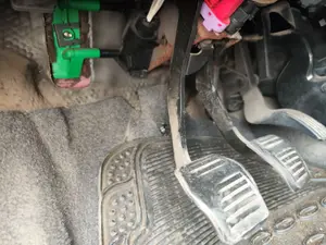 Foto de BOMBIN EMBRAGUE FORD FOCUS BERLINA (CAK) 1.6 16V CAT (101 CV / 74 KW)