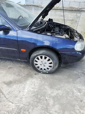 Foto de ALETA DELANTERA DERECHA FORD MONDEO BERLINA (GD) 1.8 Turbodiesel CAT (90 CV / 66 KW) referencia 1024175