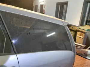 Foto de LUNA CUSTODIA TRASERA IZQUIERDA MITSUBISHI GRANDIS (NA0W)