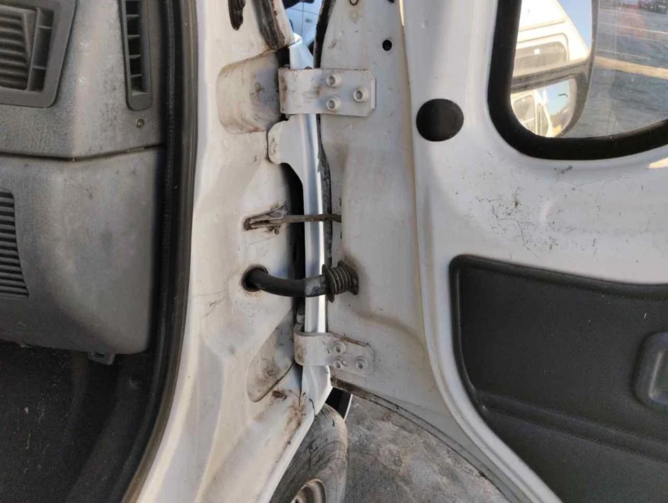 Foto de NO IDENTIFICADO FIAT DUCATO II CAMIÓN 2.8 JTD (146 CV / 107 KW)