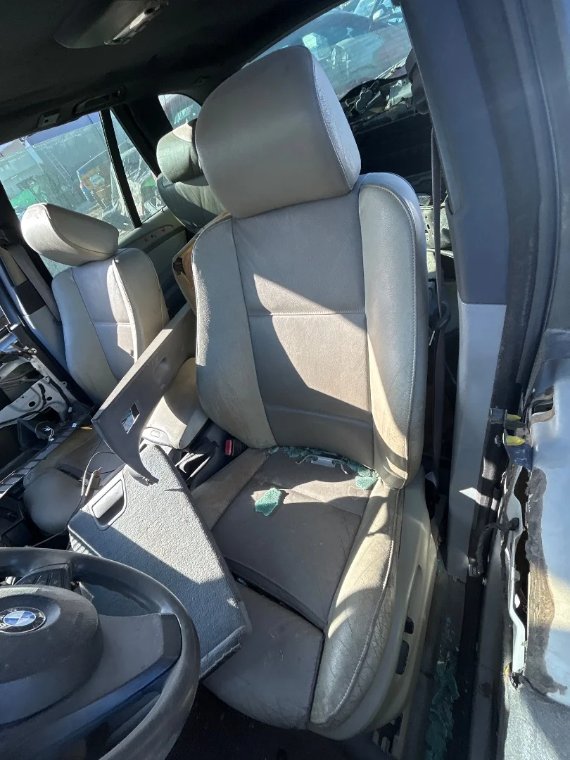 Foto de ASIENTO DELANTERO IZQUIERDO BMW SERIE X5 (E53) 3.0 Turbodiesel CAT (218 CV / 160 KW)