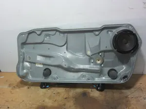 Foto de ELEVALUNAS DELANTERO DERECHO VOLKSWAGEN GOLF IV BERLINA (1J1)(10.1997) 1.6 16V (105 CV / 77 KW) referencia 1J3837462F