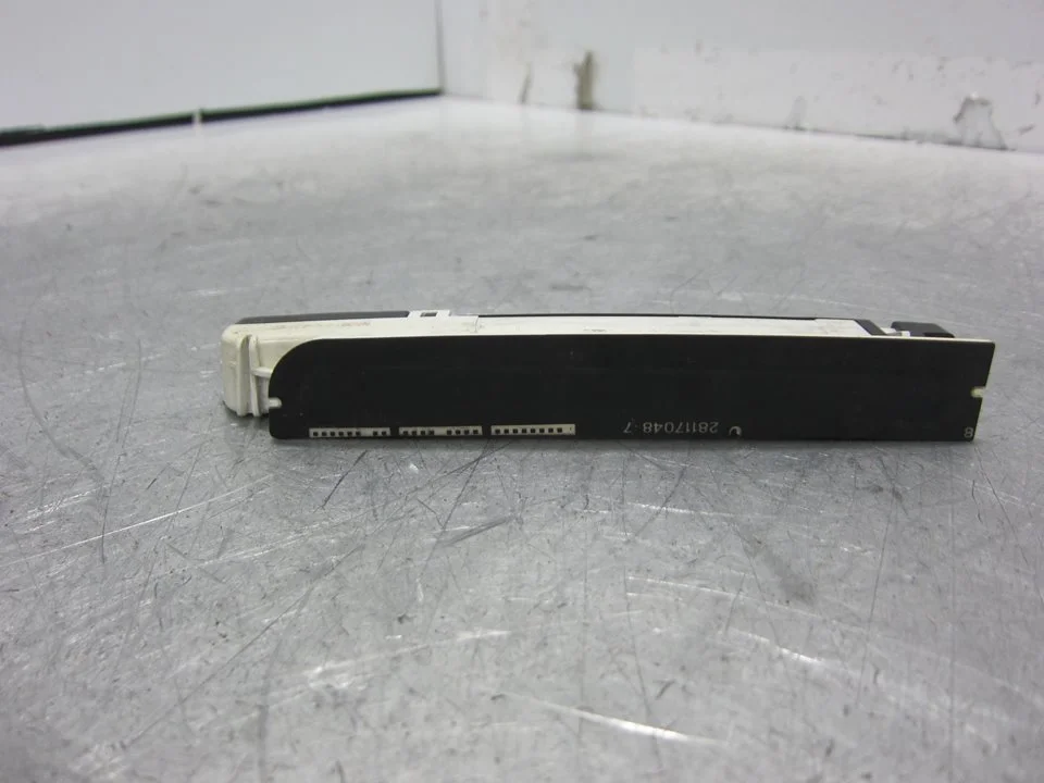 Foto de PANTALLA MULTIFUNCION CITROEN GRAND C4 PICASSO 1.6 16V HDi FAP (109 CV / 80 KW) referencia 9658592680