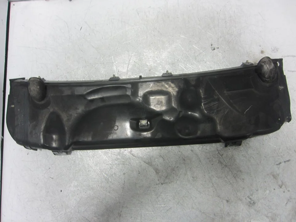Foto de MOLDURA BMW SERIE 3 BERLINA (E46) 3.0 24V Turbodiesel CAT (184 CV / 135 KW) referencia 8370066