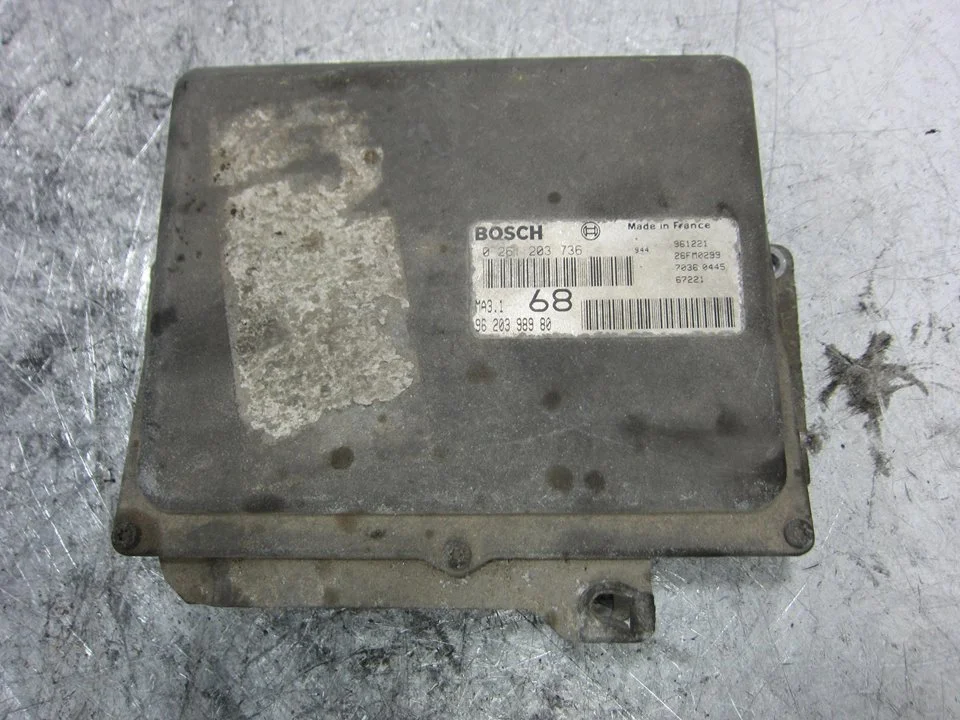 Foto de CENTRALITA MOTOR UCE PEUGEOT 106 (S1)(08.1991) 1.1 (60 CV / 44 KW) referencia 9620398980