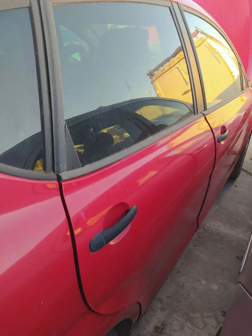 Foto de PUERTA TRASERA DERECHA SEAT ALTEA (5P1) 1.6 (102 CV / 75 KW) referencia 5P0833056A