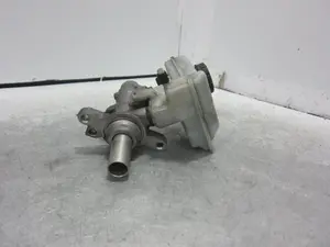 Foto de BOMBA FRENO SEAT LEON (5F1) 1.6 TDI (105 CV / 77 KW) referencia 5Q1611301 foto 5