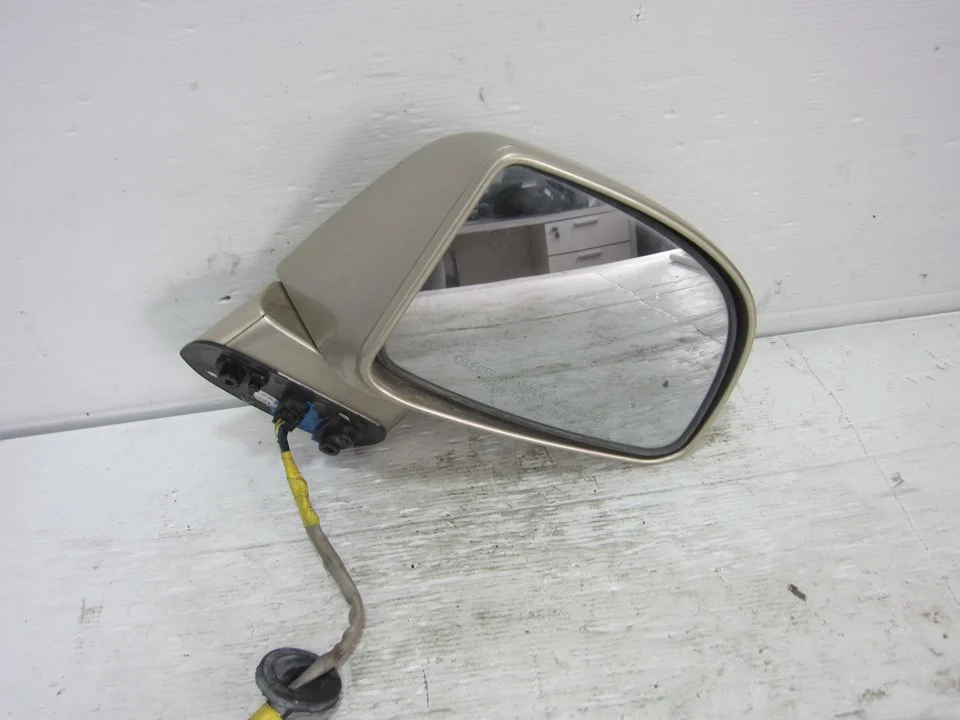Foto de RETROVISOR DERECHO KIA CARENS (UN) 2.0 CRDi (140 CV / 103 KW) referencia 876201D710