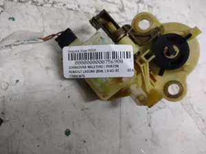 Foto de CERRADURA MALETERO / PORTON RENAULT LAGUNA (B56) 1.9 dCi Diesel CAT (107 CV / 79 KW) referencia 7700823676 foto 3