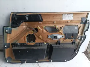 Foto de GUARNECIDO PUERTA DELANTERA IZQUIERDA BMW SERIE 5 BERLINA (E39) referencia BMW821805 foto 2