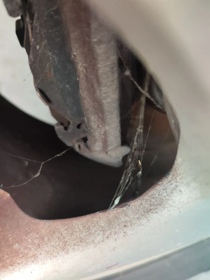Foto de PINZA DE FRENO TRASERA DERECHA PEUGEOT 206 1.6 16V CAT (109 CV / 80 KW) referencia 440162