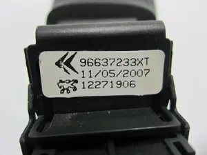 Foto de MANDO MULTIFUNCION CITROEN BERLINGO 1.6 16V HDi (90 CV / 66 KW) referencia 96637233XT foto 3