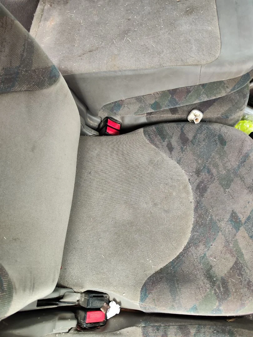 Foto de ENGANCHE CINTURON TRASERO IZQUIERDO CITROEN XSARA PICASSO 2.0 HDi CAT (RHY / DW10TD) (90 CV / 66 KW)