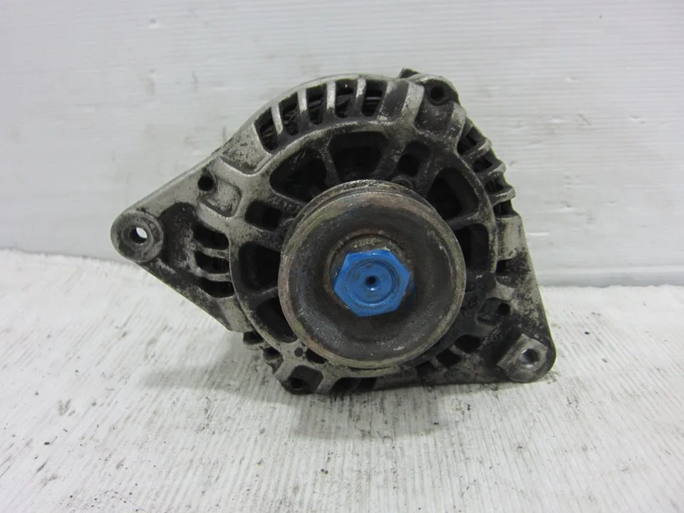 Foto de ALTERNADOR KIA SPORTAGE (SL) referencia 37300