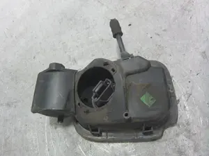 Foto de TAPA EXTERIOR COMBUSTIBLE RENAULT CLIO III 1.5 dCi Diesel CAT (86 CV / 63 KW) referencia 8200383466 foto 2