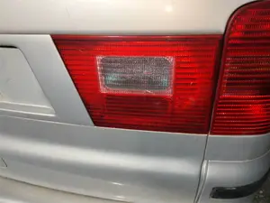 Foto de PILOTO TRASERO DERECHO INTERIOR SEAT ALHAMBRA (7V9)