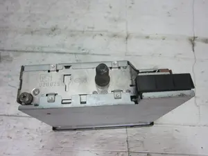 Foto de SISTEMA AUDIO / RADIO CD PEUGEOT PARTNER (S2) 1.9 Diesel (69 CV / 51 KW) referencia 96545978XT01 foto 6