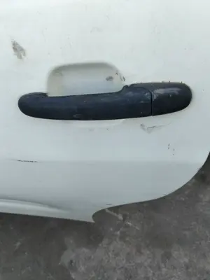 Foto de MANETA EXTERIOR TRASERA IZQUIERDA SEAT CORDOBA BERLINA (6K2) 1.4 (60 CV / 44 KW) referencia 6K4839205B FKZ foto 1
