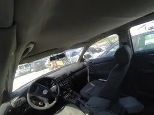 Foto de TECHO INTERIOR VOLKSWAGEN PASSAT BERLINA (3B3) 1.9 TDI (131 CV / 96 KW) referencia 3B5867501DKFKZ