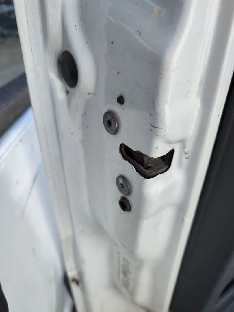Foto de CERRADURA PUERTA DELANTERA IZQUIERDA CITROEN JUMPY 2.0 HDi CAT (RHK / DW10UTED4) (120 CV / 88 KW) referencia 9135AR