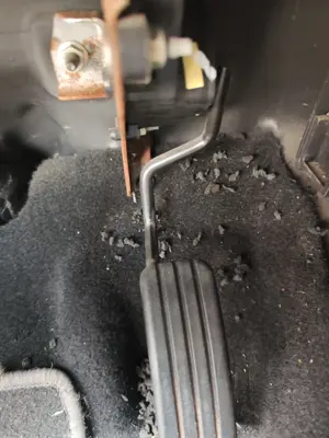 Foto de POTENCIOMETRO PEDAL RENAULT CLIO III 1.2 16V (75 CV / 55 KW)