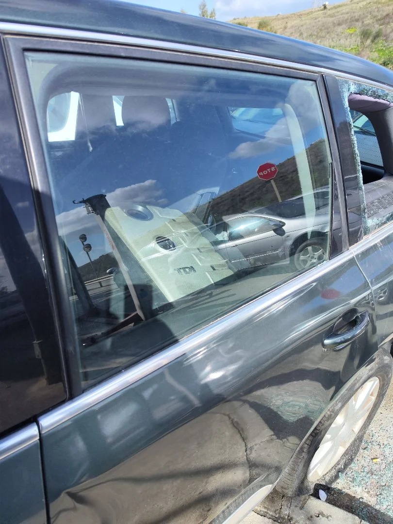 Foto de LUNA TRASERA IZQUIERDA VOLKSWAGEN TOUAREG (7LA) 2.5 TDI (174 CV / 128 KW)