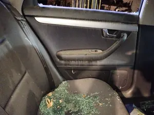 Foto de GUARNECIDO PUERTA TRASERA IZQUIERDA AUDI A4 BERLINA (8E)