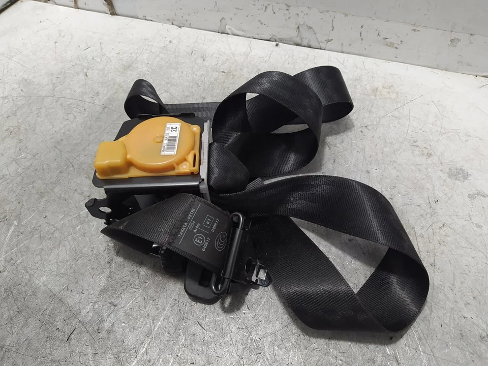 Foto de CINTURON SEGURIDAD TRASERO CENTRAL CITROEN C4 PICASSO 1.6 HDi FAP (112 CV / 82 KW) referencia 9654964577