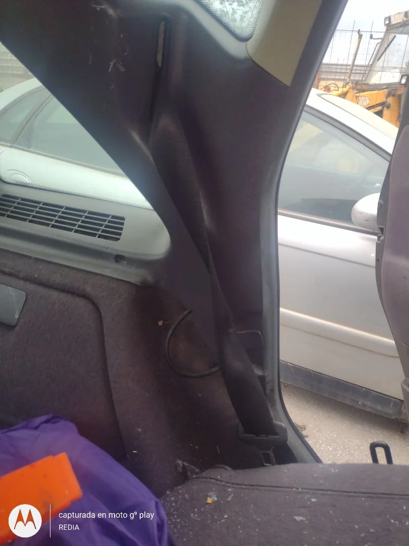 Foto de CINTURON SEGURIDAD TRASERO IZQUIERDO MERCEDES-BENZ CLASE A (BM 168) 1.6 CAT (102 CV / 75 KW)