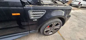 Foto de ALETA DELANTERA DERECHA LAND ROVER RANGE ROVER SPORT 2.7 Td V6 CAT (190 CV / 140 KW) referencia LR015036