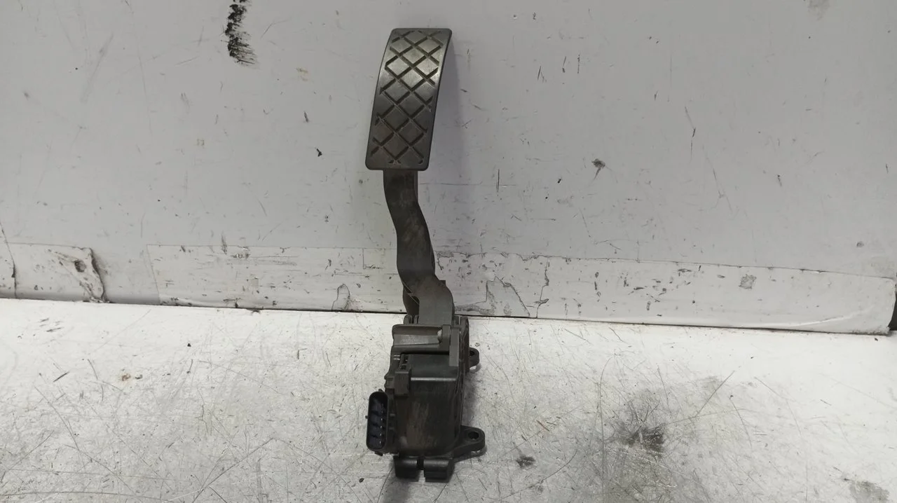 Foto de POTENCIOMETRO PEDAL AUDI A1 SPORTBACK (8XF) 1.6 TDI (116 CV / 85 KW) referencia 6C1721503B