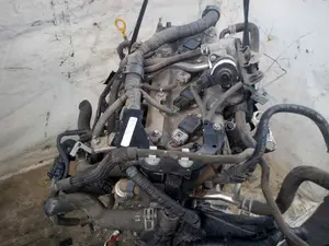 Foto de MOTOR COMPLETO TOYOTA YARIS (P13) 1.5 16V CAT (Híbrido) (75 CV / 55 KW) referencia 1NZFXE X1NP92 foto 6