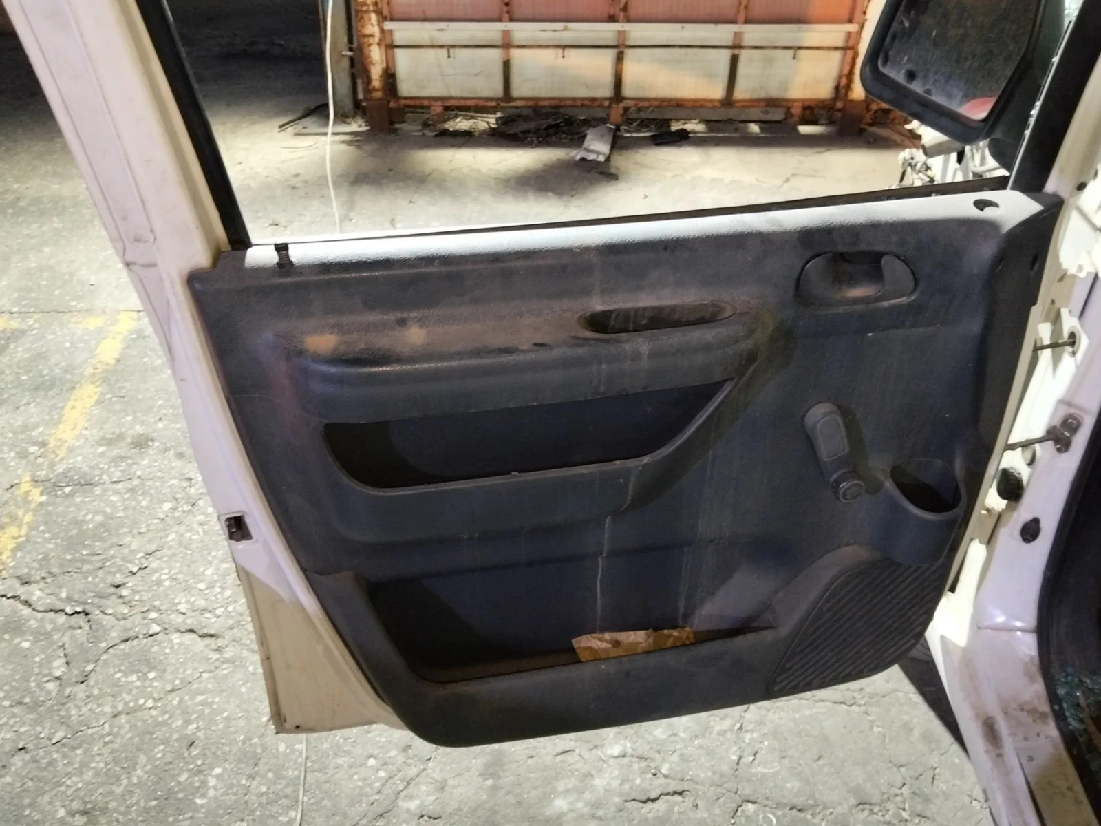 Foto de GUARNECIDO PUERTA DELANTERA IZQUIERDA PEUGEOT EXPERT FURGÓN COMFORT (1995)