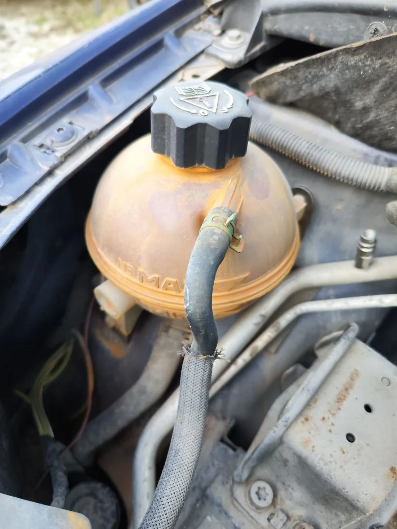 Foto de DEPOSITO EXPANSION PEUGEOT 307 (S1)(04.2001) 1.6 16V CAT (109 CV / 80 KW)