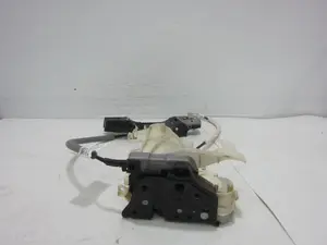 Foto de CERRADURA PUERTA DELANTERA IZQUIERDA PORSCHE CAYENNE (TIPO 92A) referencia 8J1837015A foto 1