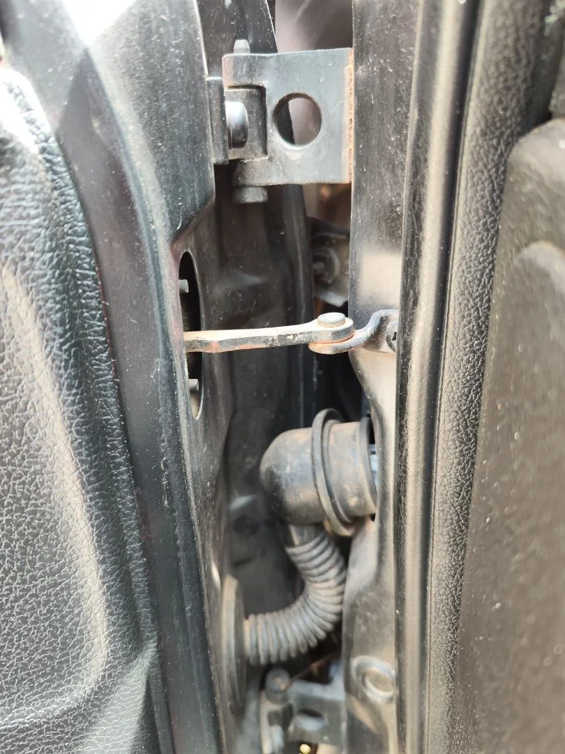 Foto de RETENEDOR PUERTA PEUGEOT 206 1.4 (75 CV / 55 KW) referencia 9181C8