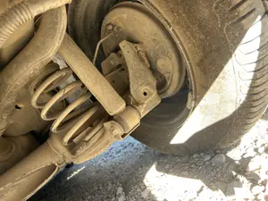 Foto de PINZA DE FRENO TRASERA IZQUIERDA OPEL CORSA D 1.3 16V CDTI (75 CV / 55 KW)