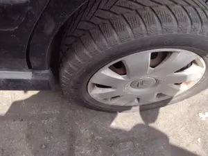 Foto de PASO RUEDA TRASERO IZQUIERDO CITROEN C5 BERLINA 2.0 HDi (109 CV / 80 KW) referencia 8529Z6