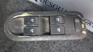 Foto de MANDO ELEVALUNAS DELANTERO IZQUIERDO RENAULT MEGANE II BERLINA 5P referencia 025330 foto 3
