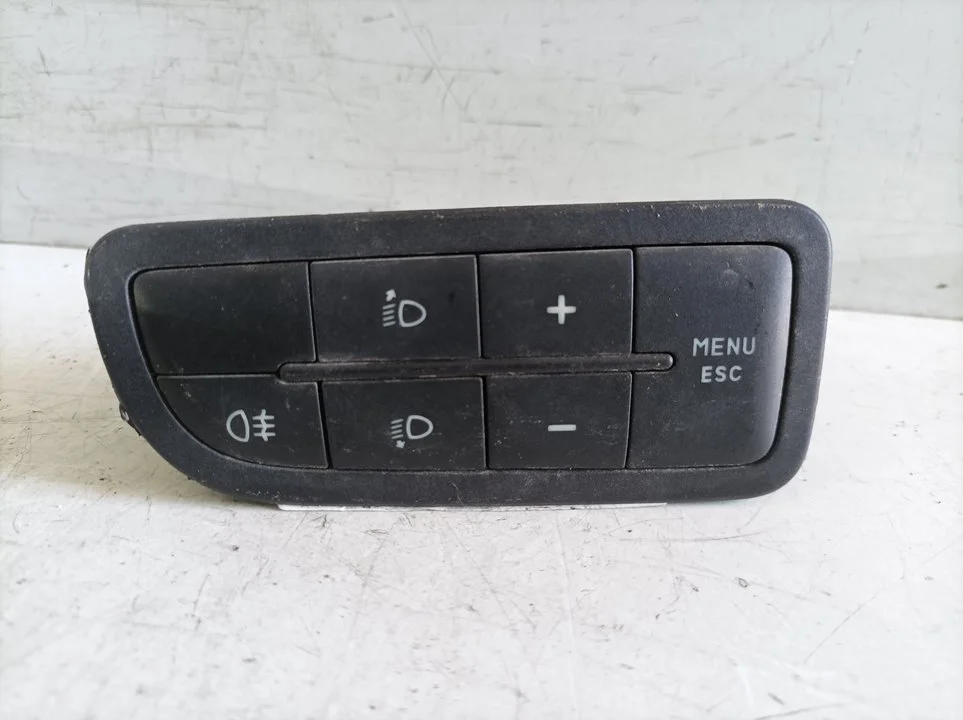 Foto de MANDO MULTIFUNCION FIAT GRANDE PUNTO (299) VAN 1.3 16V JTD CAT (75 CV / 55 KW) referencia 735367268