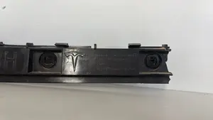 Foto de MOLDURA TESLA MODEL 3 eléctrico 258 kW (cont. 153 kW) (350 CV / 258 KW) referencia 108398900J