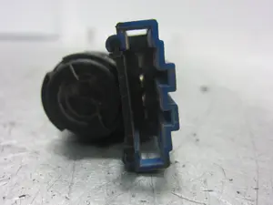 Foto de INTERRUPTOR VOLKSWAGEN POLO IV (9N1) referencia 1J0927189E foto 3