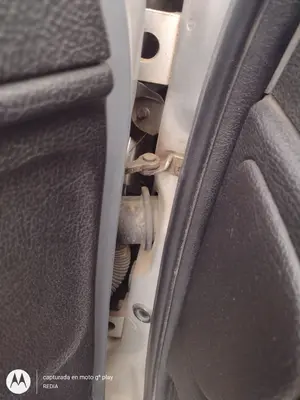 Foto de RETENEDOR PUERTA PEUGEOT 206 1.4 HDi (68 CV / 50 KW) referencia 9181C8