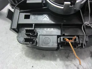 Foto de MANDO MULTIFUNCION CITROEN C4 CACTUS 1.2 12V VTi (82 CV / 60 KW) referencia 0430770011 foto 2