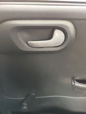 Foto de MANETA INTERIOR TRASERA DERECHA OPEL CORSA C 1.2 16V CAT (Z 12 XEP / LB4) (80 CV / 59 KW)