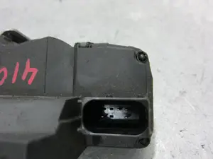 Foto de CERRADURA PUERTA TRASERA DERECHA SAAB 9-3 FAMILIAR 1.9 TiD CAT (0 CV / 0 KW) referencia 12759695 foto 3